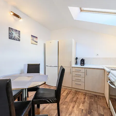 Elite Neagoe Apartment-2
